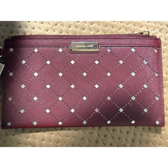 Michael Kors Jamey Clutch Wristlet Merlot Leather New NWT - Picture 1 of 8